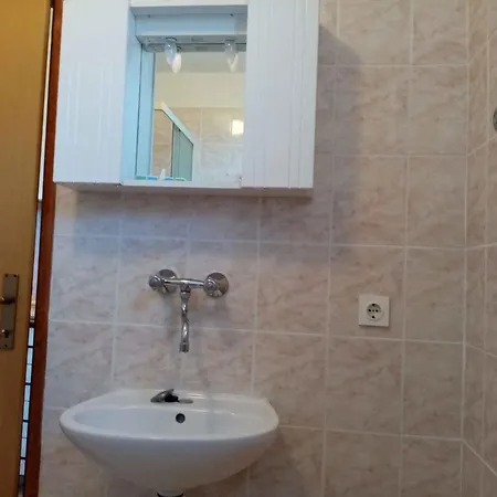 5 Vinišće