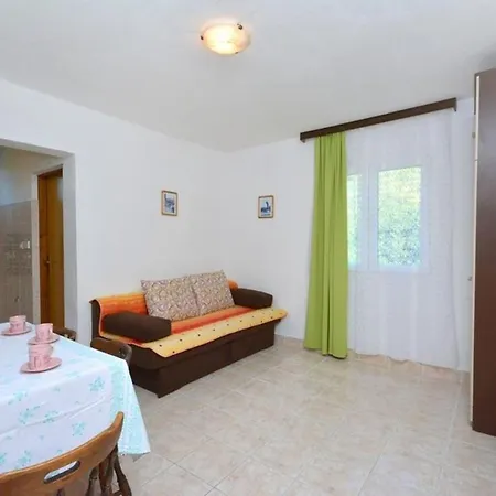 Apartment 5 Vinisce